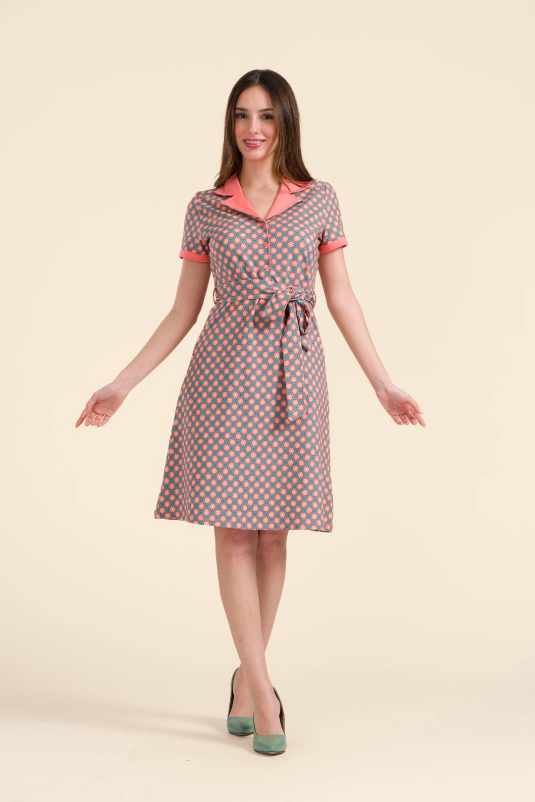 Monique dress short sleeve Vintage Coral Flower